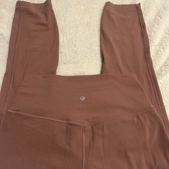 Lululemon Align High Rise Cropped Size 10 21" Inseam - Picture 4 of 4